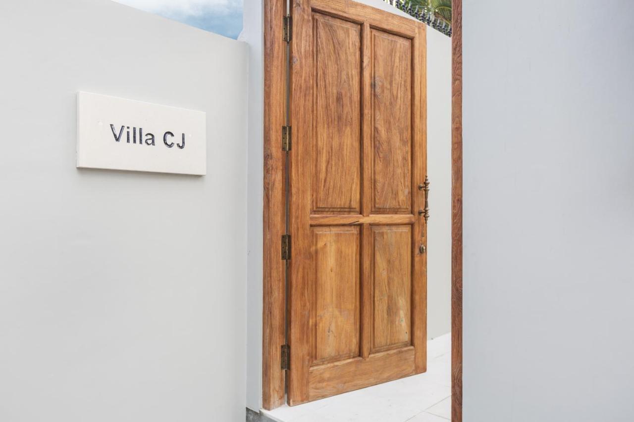 Villa Cj Seminyak Luaran gambar